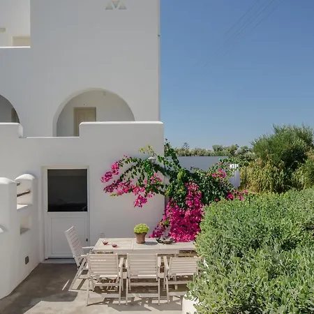 Ktima Lino * Agia Anna (Naxos)