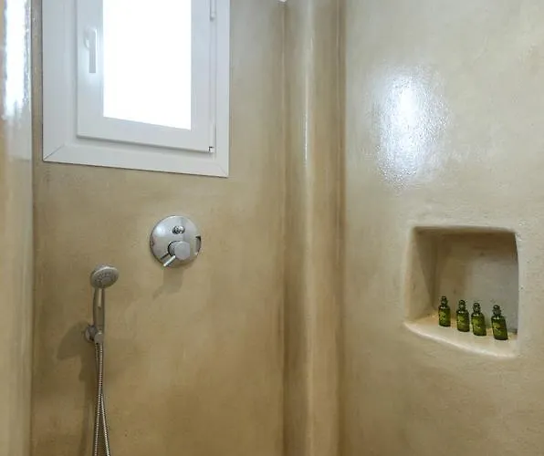 Ktima Lino * Agia Anna (Naxos)